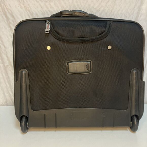 TUMI Alpha 2 Compact Large Screen Laptop Brief Pack Black Red Accents - Picture 9 of 16